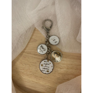 Porte clé métal 4 médaillons